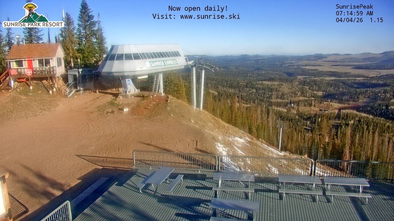 Thumbnail for current weather camera view from Sunrise Park Resort 10650 ft elev in Greer, Arizona