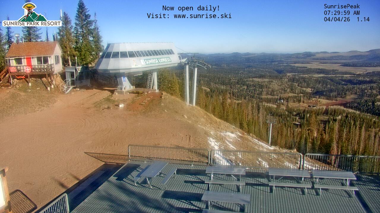 Thumbnail for current weather camera view from Sunrise Park Resort 10650 ft elev in Greer, Arizona