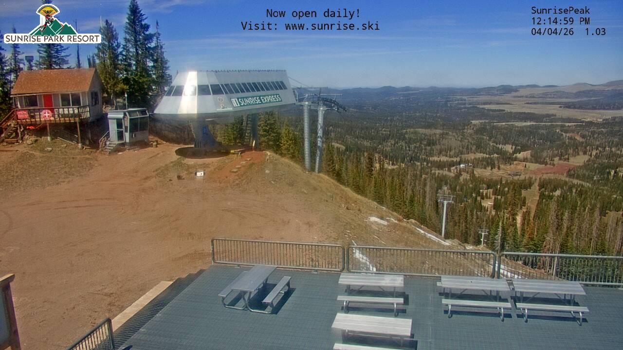 Thumbnail for current weather camera view from Sunrise Park Resort 10650 ft elev in Greer, Arizona
