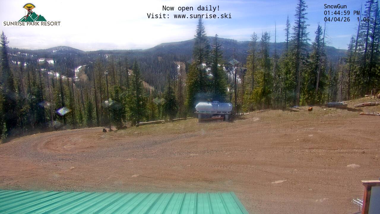 Thumbnail for current weather camera view from Sunrise Park Resort 10650 ft elev in Greer, Arizona