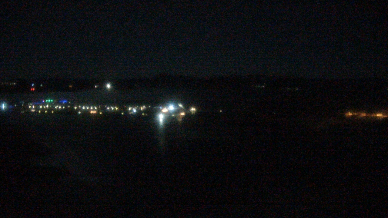 Thumbnail for current weather camera view from Pleasant Harbor in Peoria, Arizona