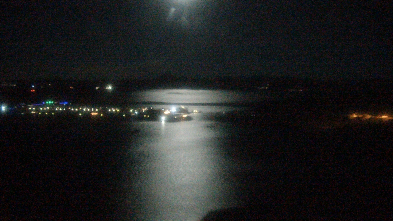 Thumbnail for current weather camera view from Pleasant Harbor in Peoria, Arizona