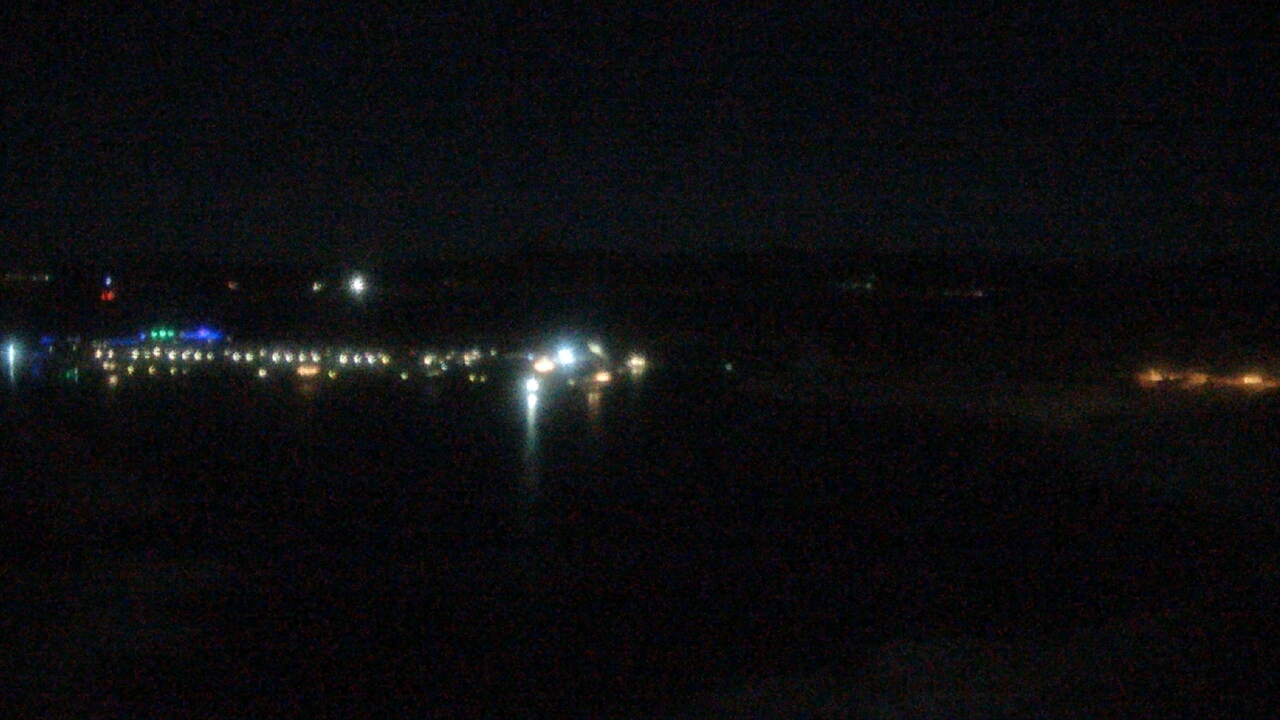 Thumbnail for current weather camera view from Pleasant Harbor in Peoria, Arizona