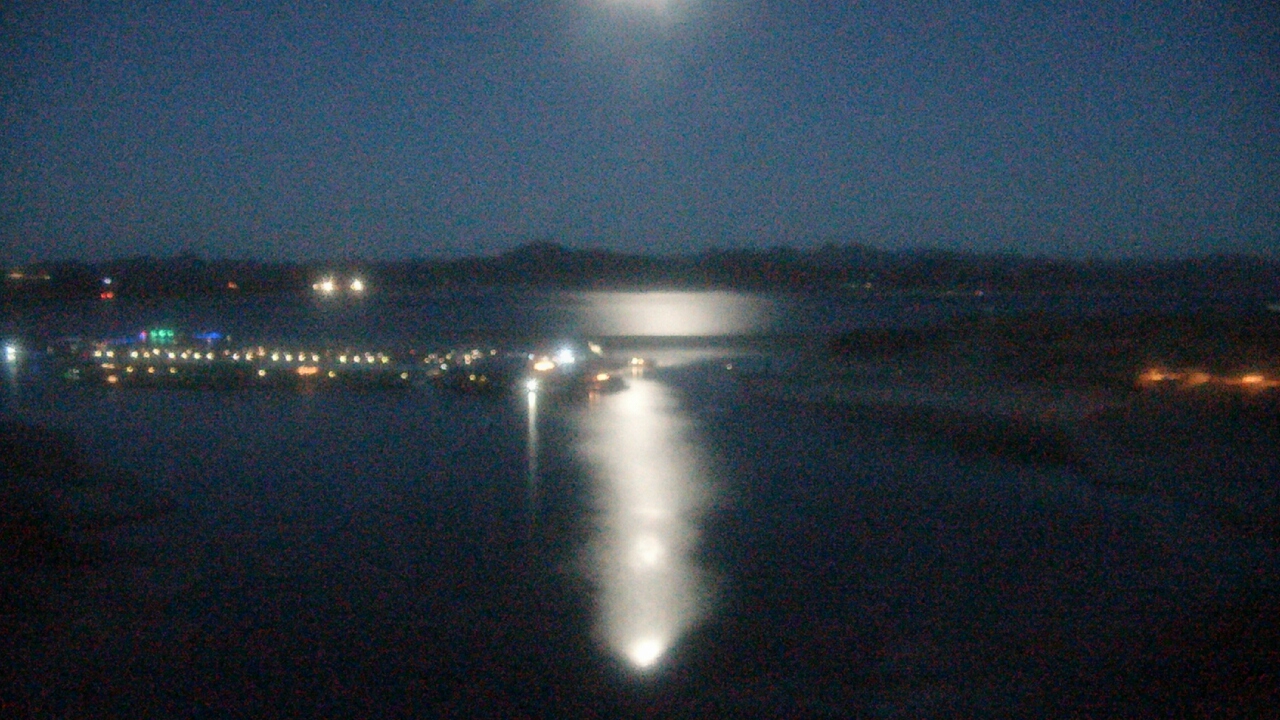 Thumbnail for current weather camera view from Pleasant Harbor in Peoria, Arizona