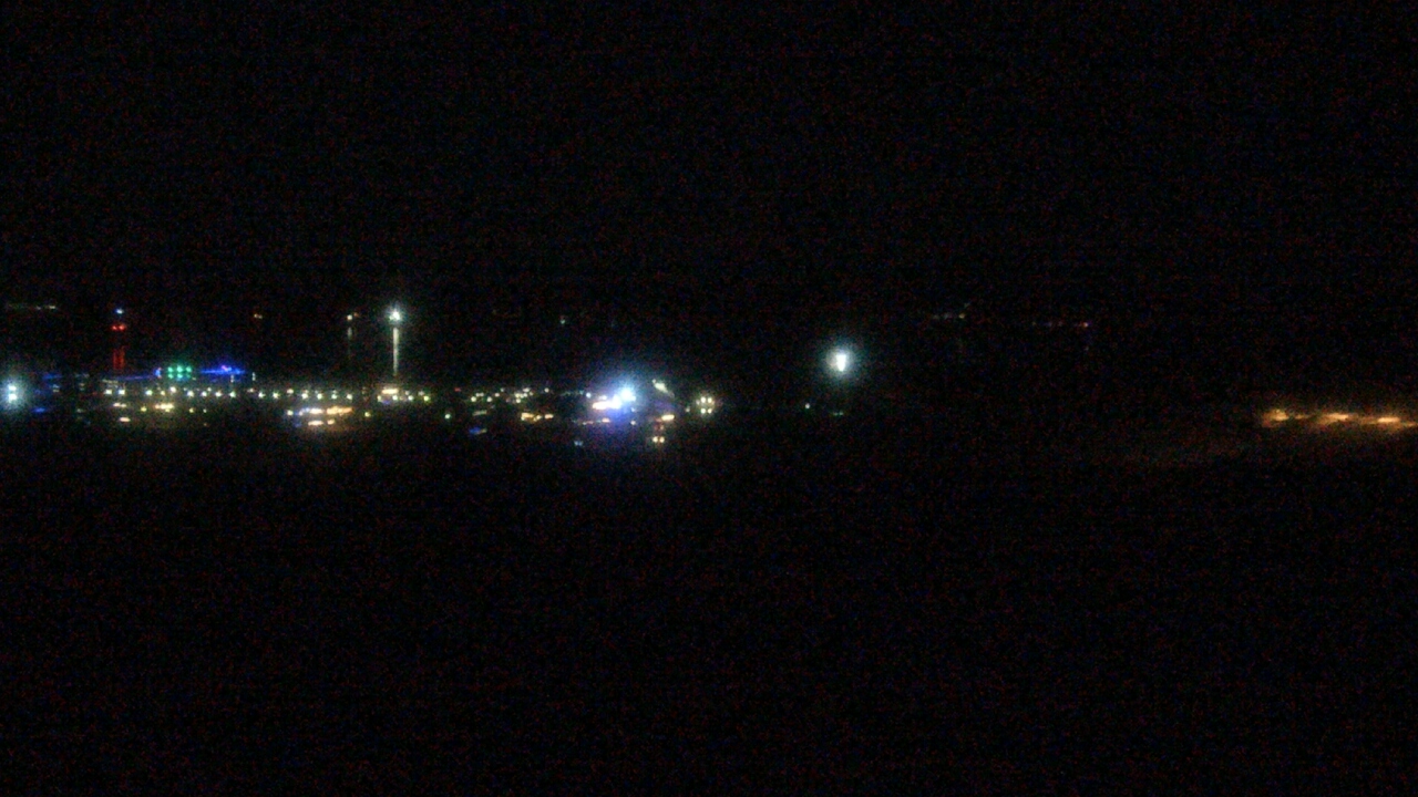 Thumbnail for current weather camera view from Pleasant Harbor in Peoria, Arizona