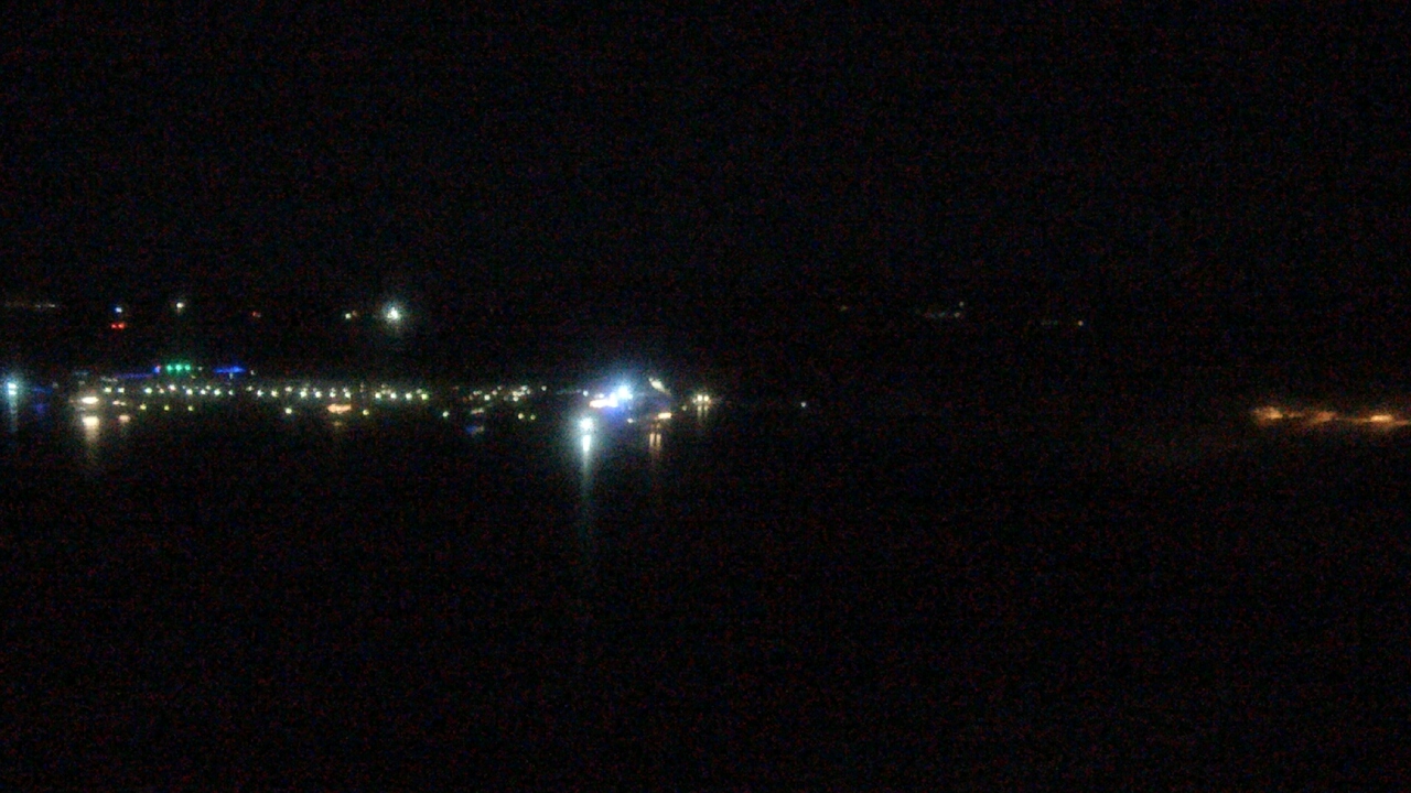 Thumbnail for current weather camera view from Pleasant Harbor in Peoria, Arizona