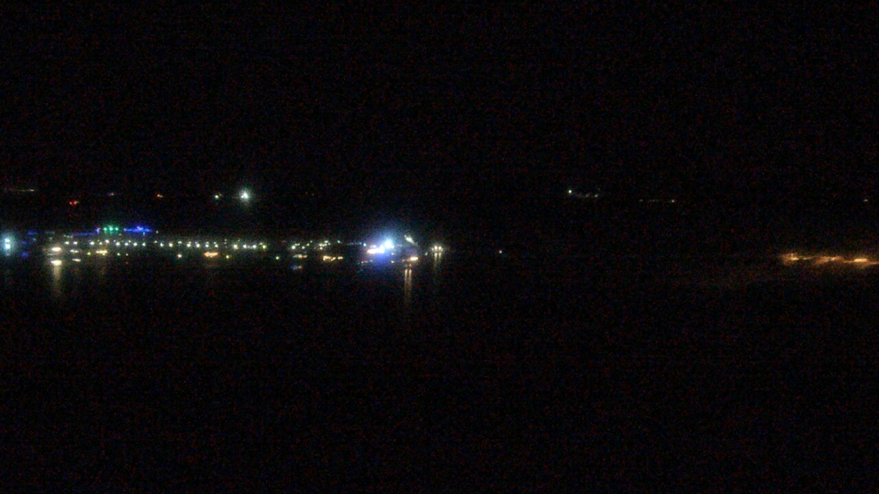 Thumbnail for current weather camera view from Pleasant Harbor in Peoria, Arizona