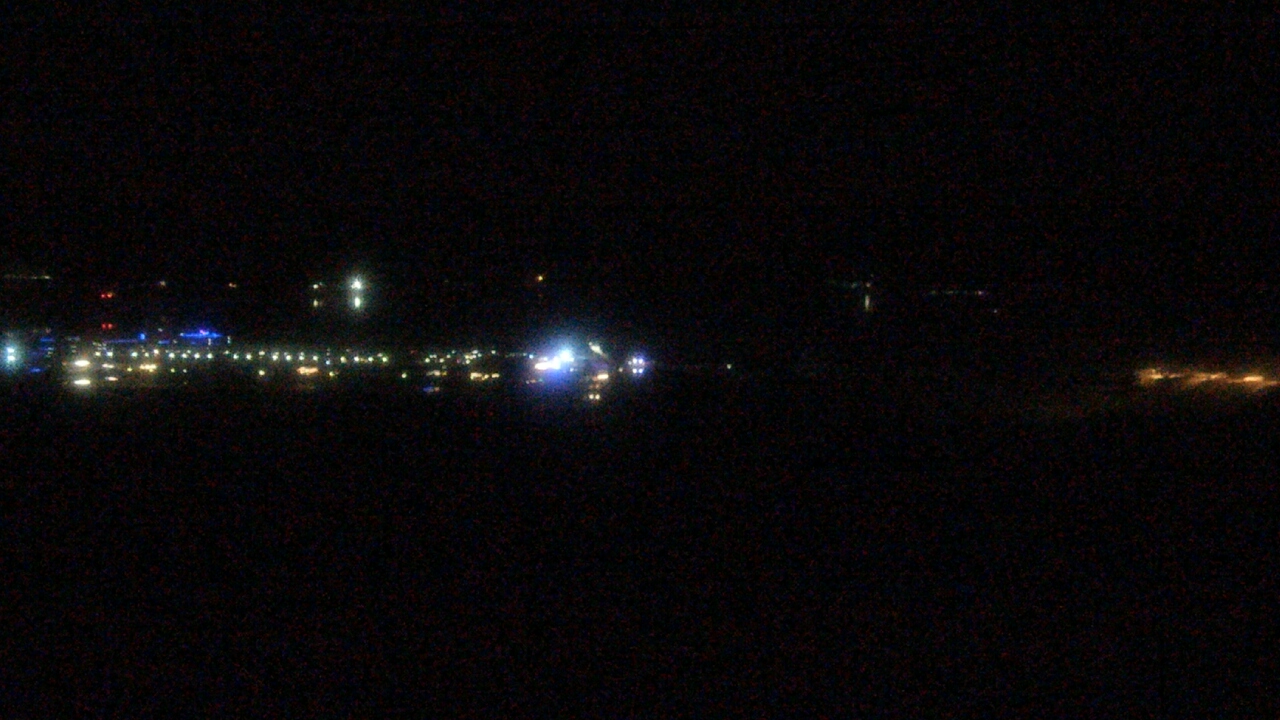 Thumbnail for current weather camera view from Pleasant Harbor in Peoria, Arizona