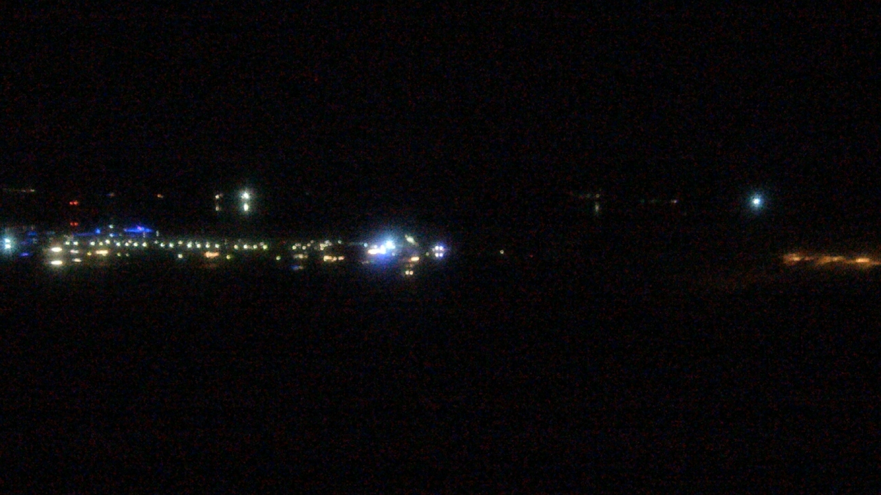 Thumbnail for current weather camera view from Pleasant Harbor in Peoria, Arizona