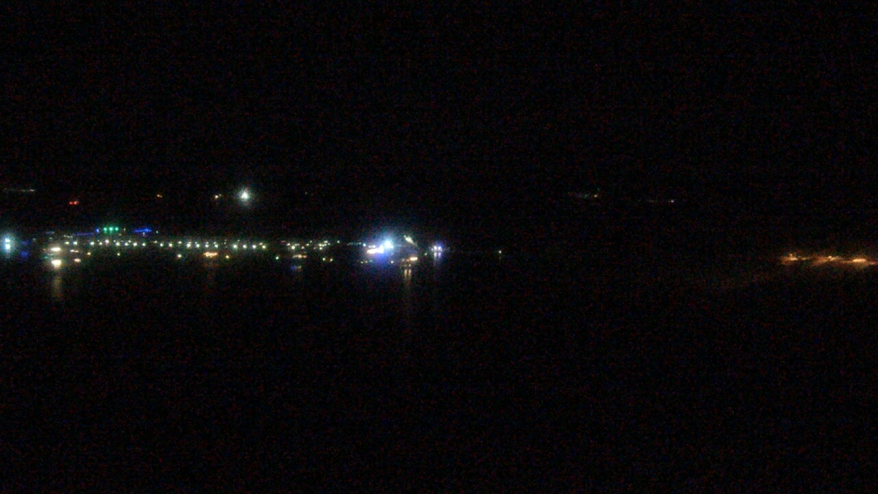 Thumbnail for current weather camera view from Pleasant Harbor in Peoria, Arizona