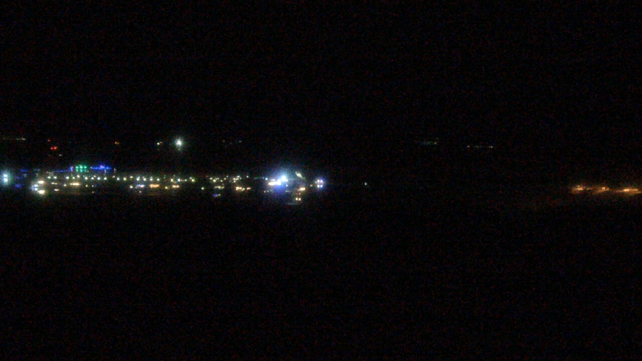 Thumbnail for current weather camera view from Pleasant Harbor in Peoria, Arizona