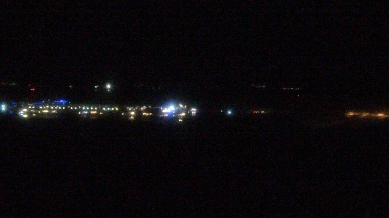 Thumbnail for current weather camera view from Pleasant Harbor in Peoria, Arizona