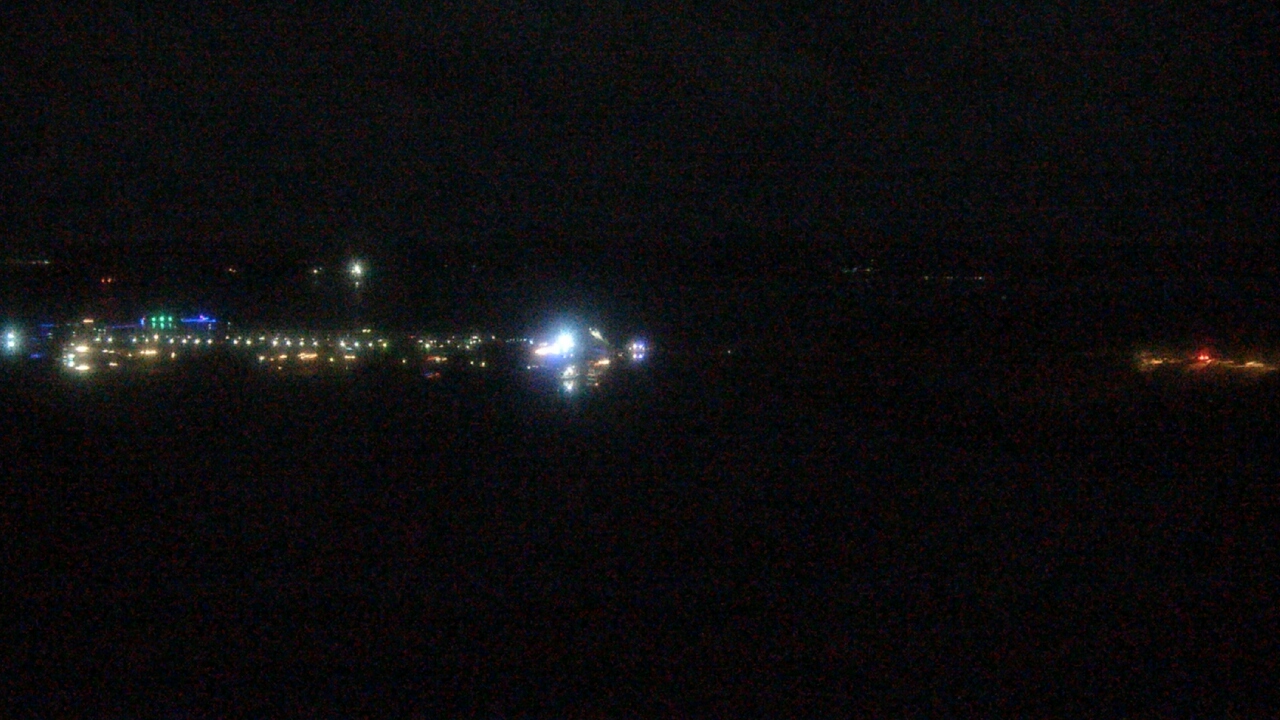 Thumbnail for current weather camera view from Pleasant Harbor in Peoria, Arizona