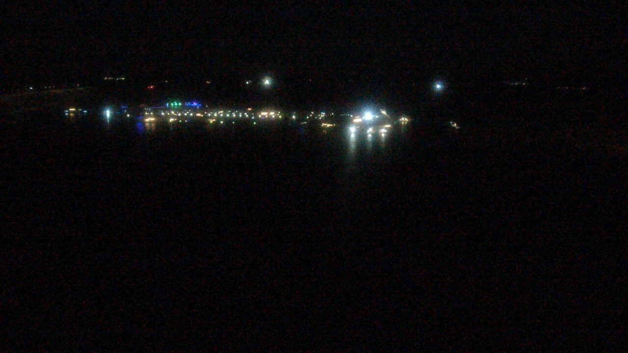 Thumbnail for current weather camera view from Pleasant Harbor in Peoria, Arizona