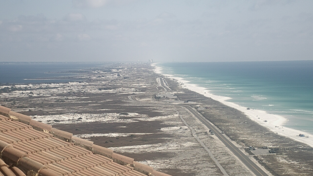 Thumbnail for current weather camera view from Portofino Island Resort and Spa in Gulf Breeze, Florida