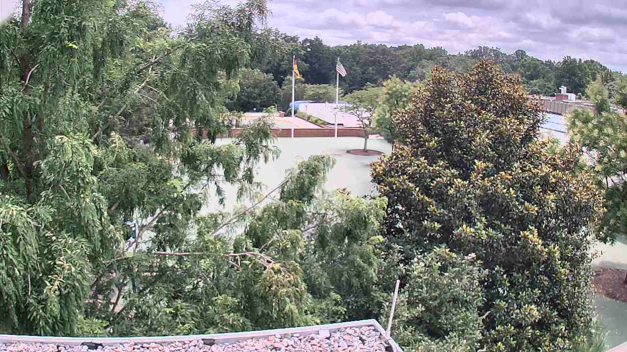 Thumbnail for current weather camera view from German School of Washington in Potomac, Maryland