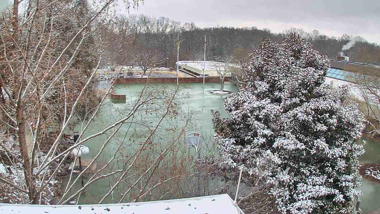 Thumbnail for current weather camera view from German School of Washington in Potomac, Maryland