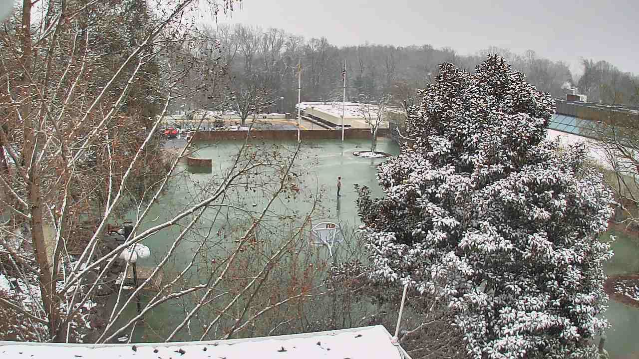 Thumbnail for current weather camera view from German School of Washington in Potomac, Maryland