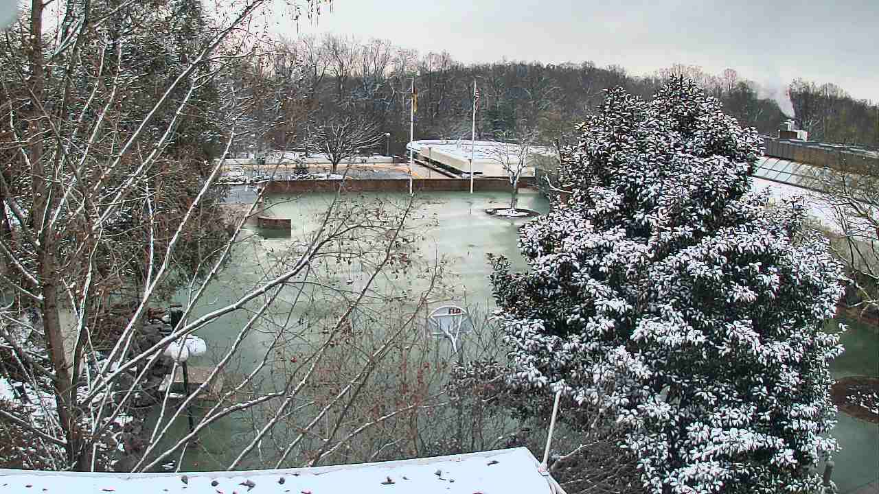Thumbnail for current weather camera view from German School of Washington in Potomac, Maryland