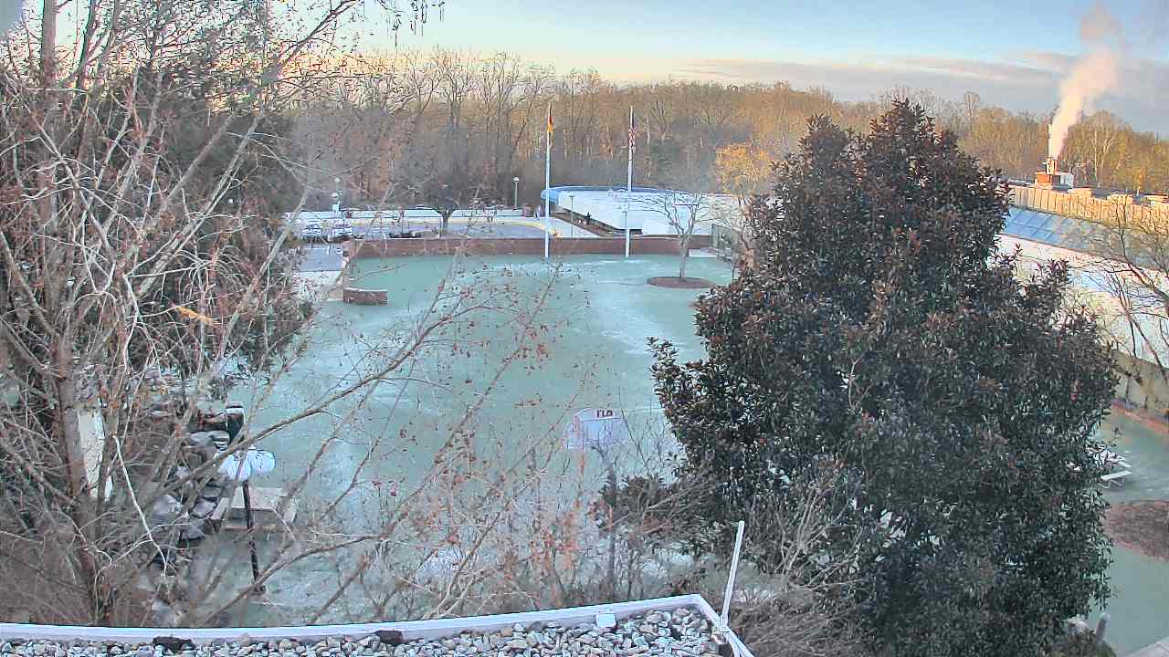 Thumbnail for current weather camera view from German School of Washington in Potomac, Maryland