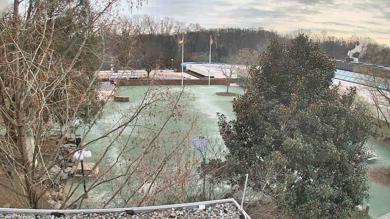 Thumbnail for current weather camera view from German School of Washington in Potomac, Maryland