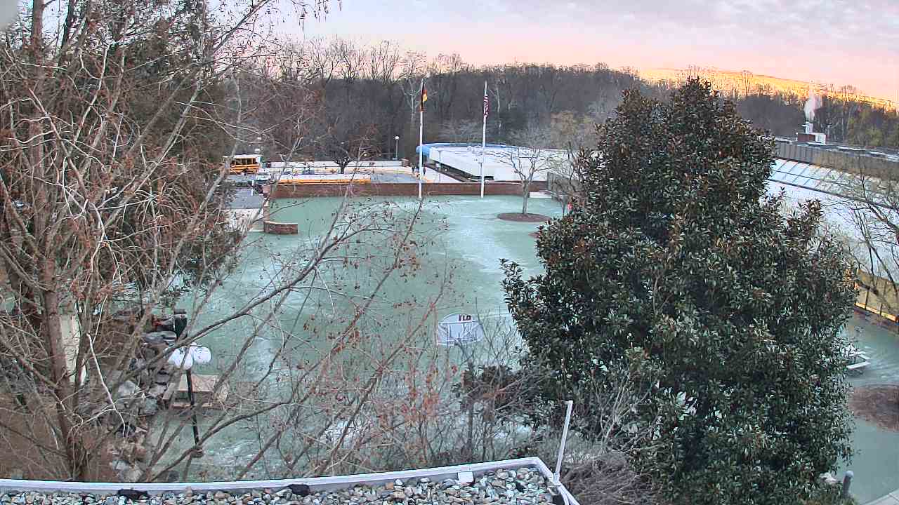 Thumbnail for current weather camera view from German School of Washington in Potomac, Maryland