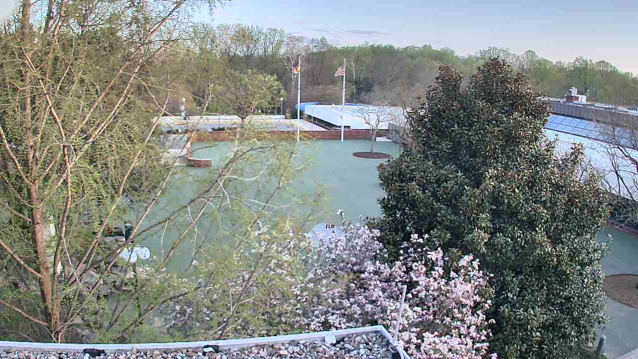 Thumbnail for current weather camera view from German School of Washington in Potomac, Maryland