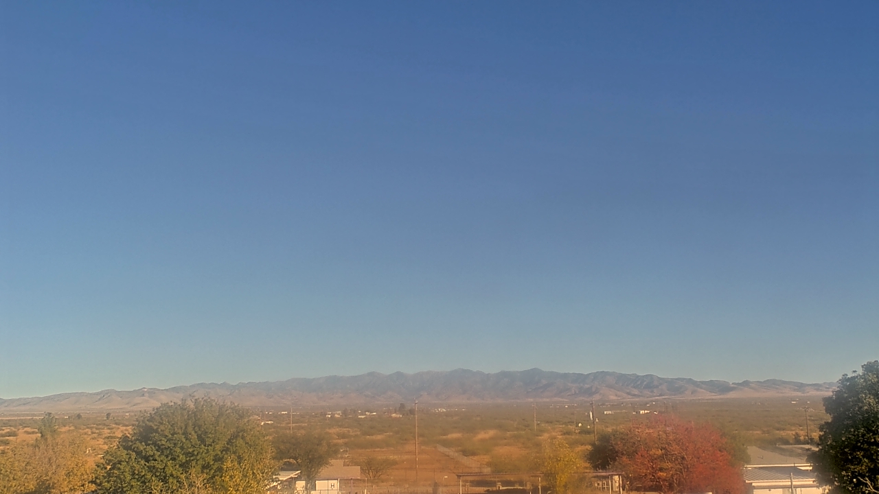 Thumbnail for current weather camera view from Ash Creek ES in Pearce, Arizona