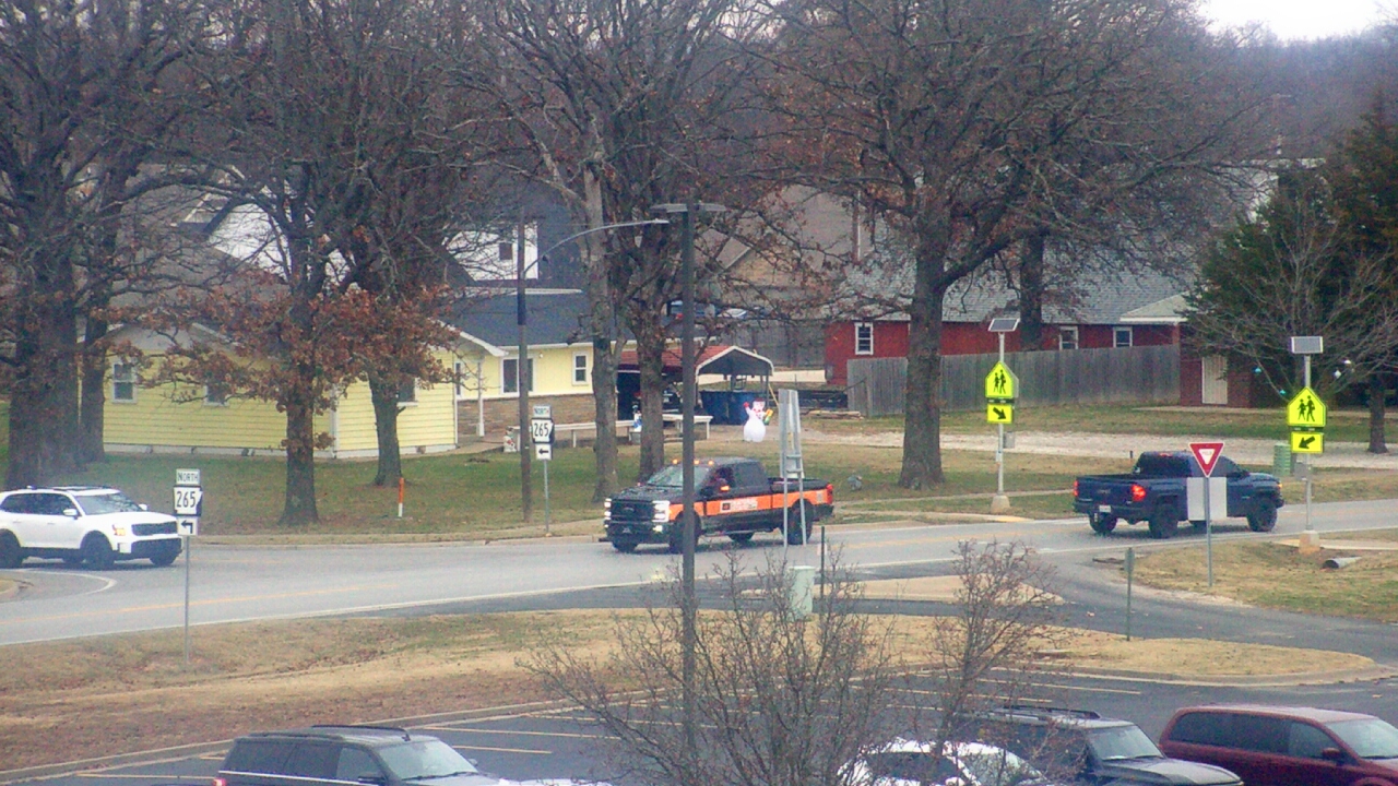 Thumbnail for current weather camera view from Pea Ridge HS in Pea Ridge, Arkansas
