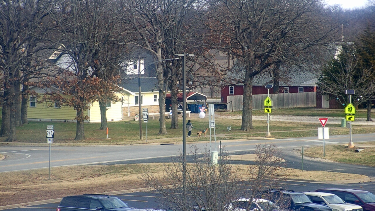 Thumbnail for current weather camera view from Pea Ridge HS in Pea Ridge, Arkansas