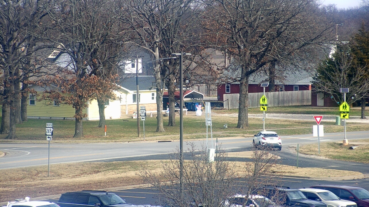 Thumbnail for current weather camera view from Pea Ridge HS in Pea Ridge, Arkansas