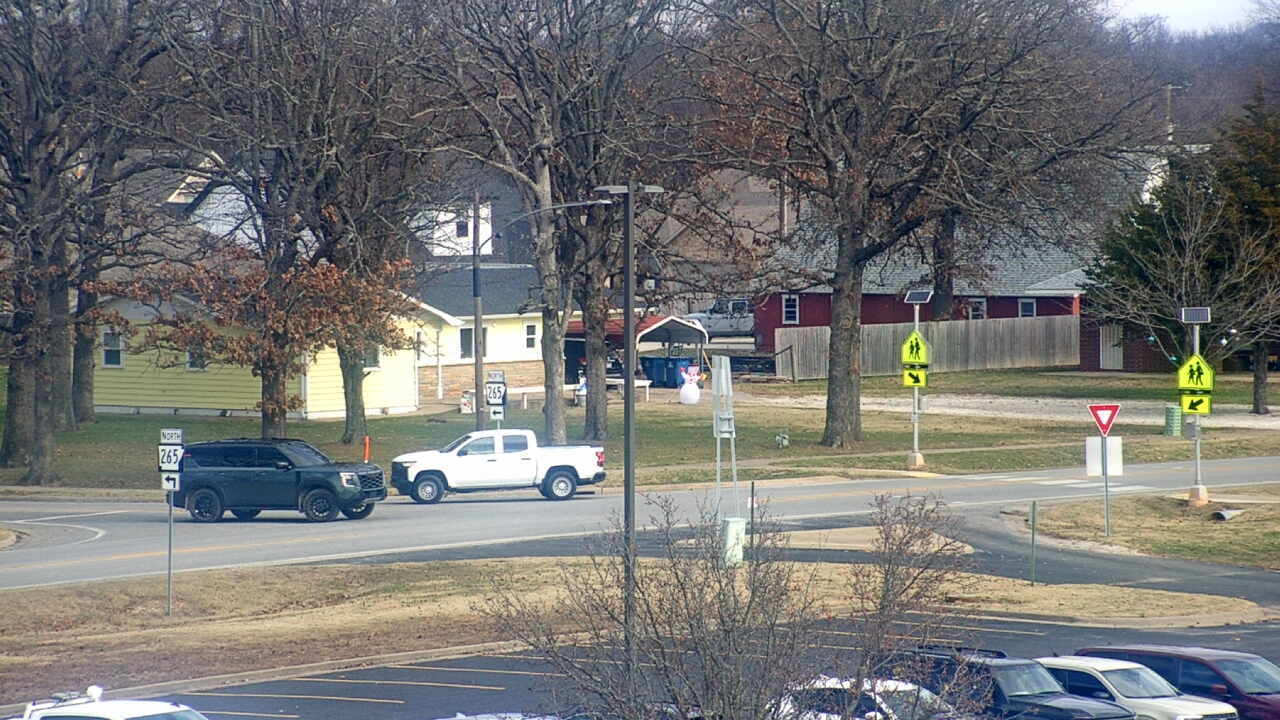 Thumbnail for current weather camera view from Pea Ridge HS in Pea Ridge, Arkansas