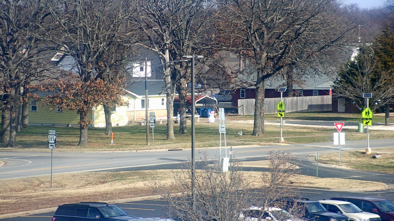 Thumbnail for current weather camera view from Pea Ridge HS in Pea Ridge, Arkansas