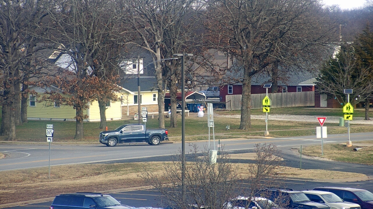 Thumbnail for current weather camera view from Pea Ridge HS in Pea Ridge, Arkansas