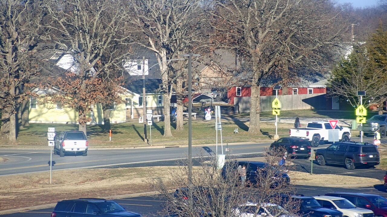 Thumbnail for current weather camera view from Pea Ridge HS in Pea Ridge, Arkansas