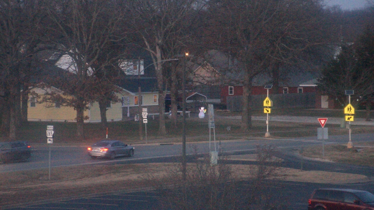 Thumbnail for current weather camera view from Pea Ridge HS in Pea Ridge, Arkansas