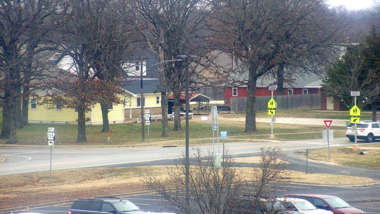 Thumbnail for current weather camera view from Pea Ridge HS in Pea Ridge, Arkansas