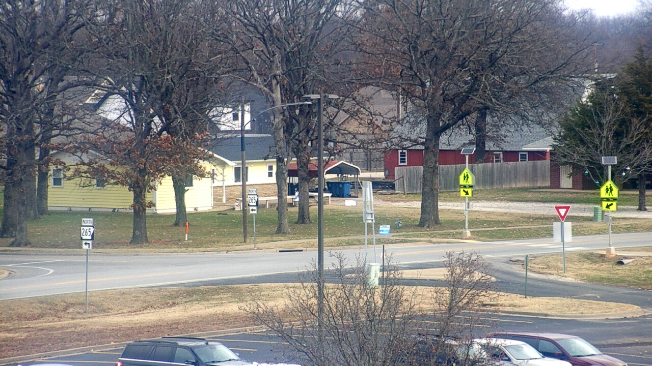 Thumbnail for current weather camera view from Pea Ridge HS in Pea Ridge, Arkansas