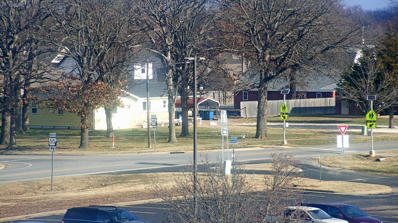 Thumbnail for current weather camera view from Pea Ridge HS in Pea Ridge, Arkansas