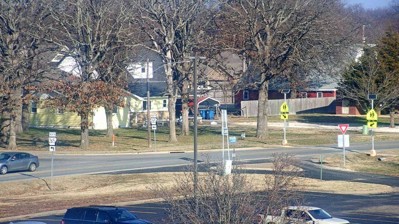 Thumbnail for current weather camera view from Pea Ridge HS in Pea Ridge, Arkansas