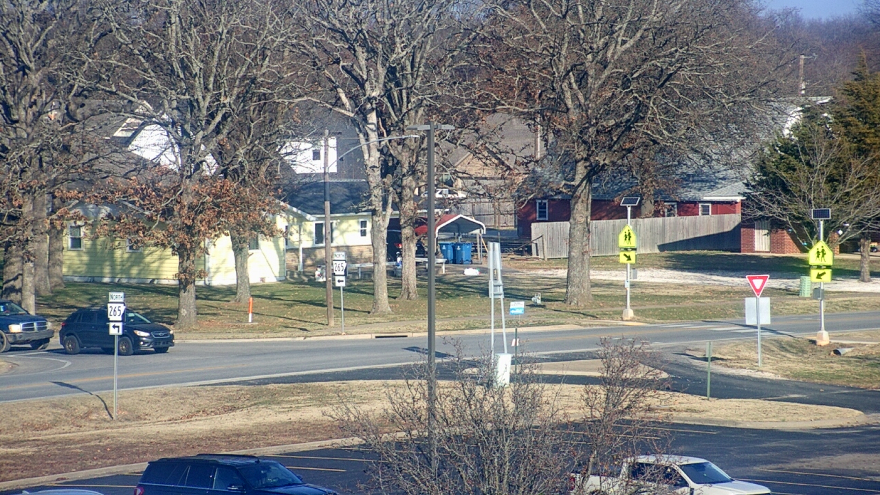 Thumbnail for current weather camera view from Pea Ridge HS in Pea Ridge, Arkansas