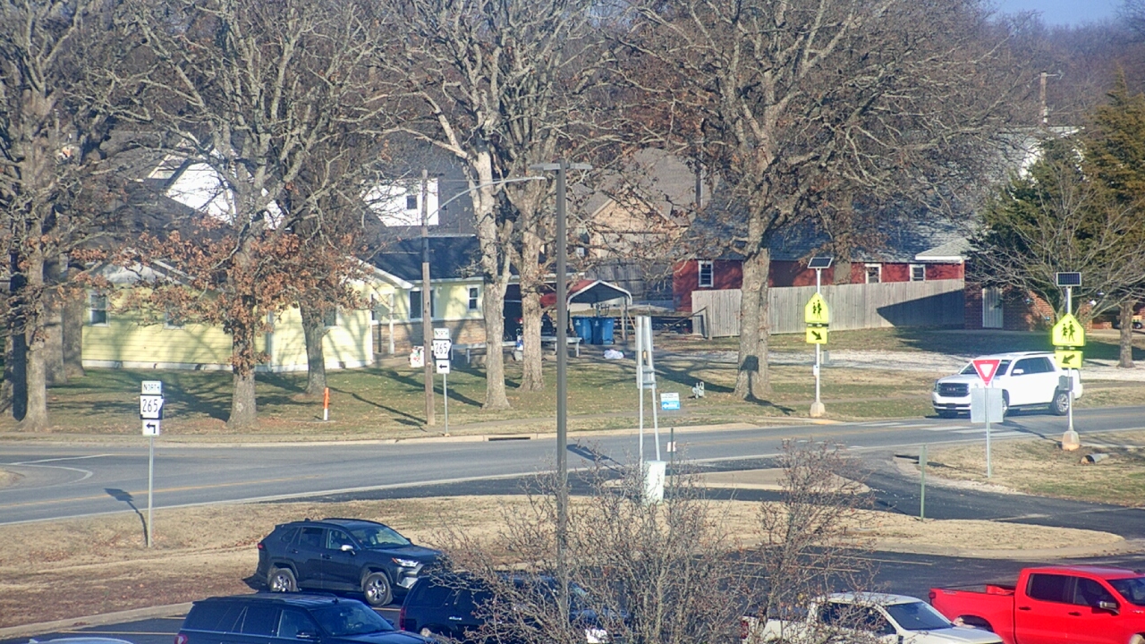 Thumbnail for current weather camera view from Pea Ridge HS in Pea Ridge, Arkansas