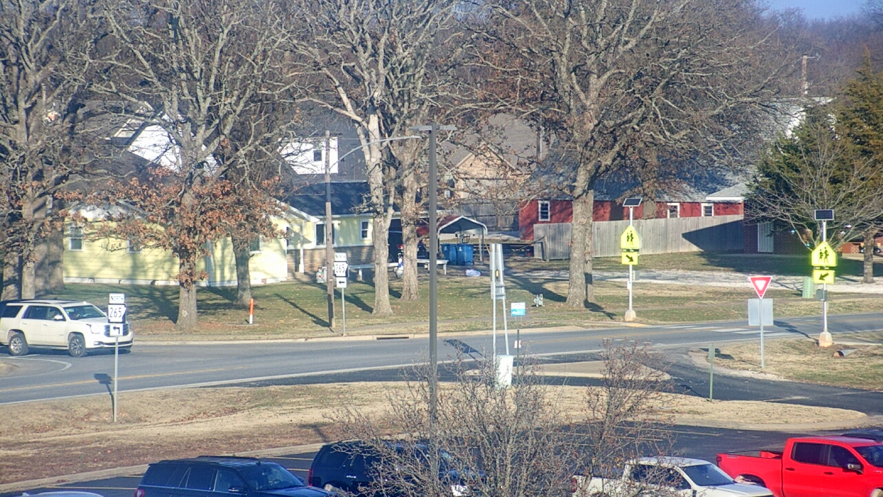 Thumbnail for current weather camera view from Pea Ridge HS in Pea Ridge, Arkansas