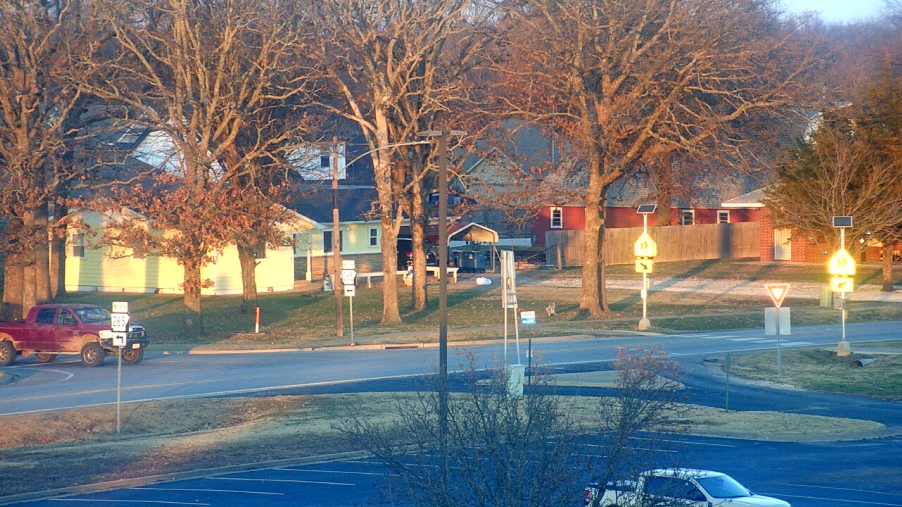 Thumbnail for current weather camera view from Pea Ridge HS in Pea Ridge, Arkansas