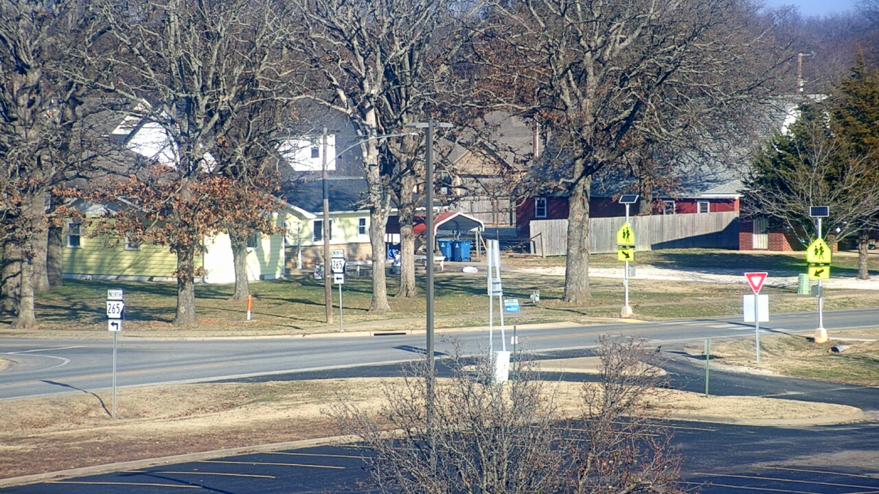 Thumbnail for current weather camera view from Pea Ridge HS in Pea Ridge, Arkansas