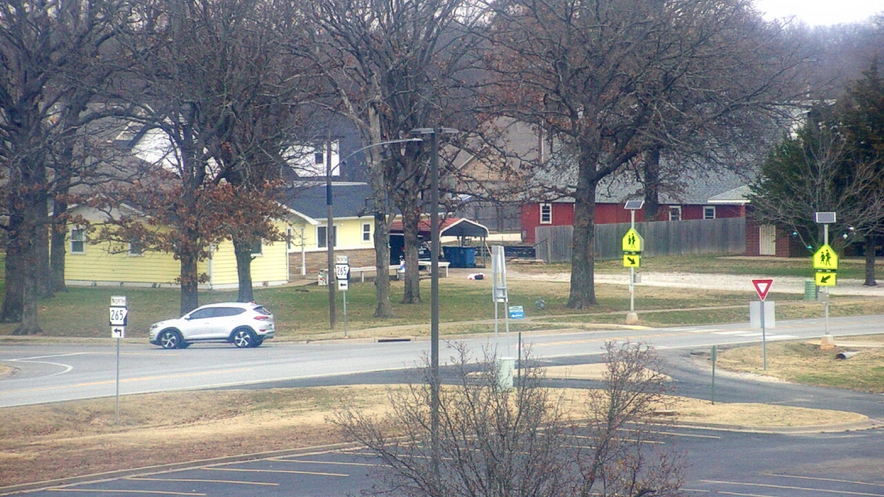 Thumbnail for current weather camera view from Pea Ridge HS in Pea Ridge, Arkansas