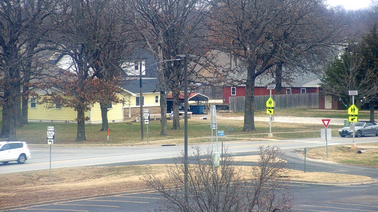 Thumbnail for current weather camera view from Pea Ridge HS in Pea Ridge, Arkansas