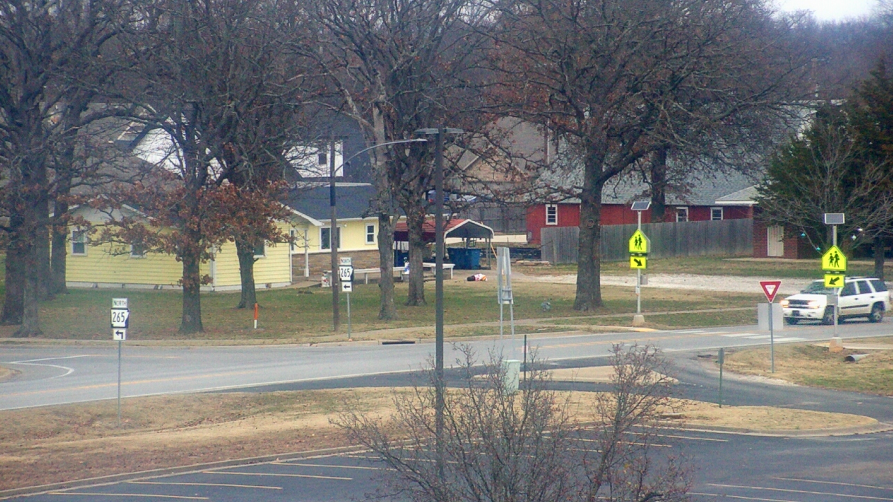 Thumbnail for current weather camera view from Pea Ridge HS in Pea Ridge, Arkansas