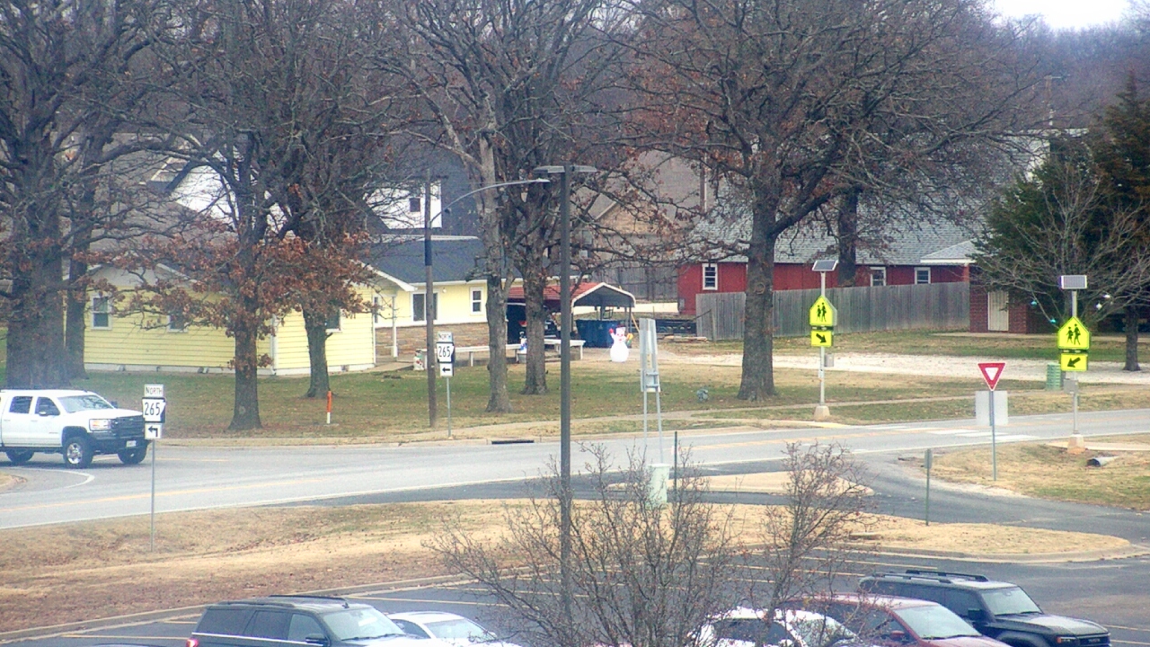 Thumbnail for current weather camera view from Pea Ridge HS in Pea Ridge, Arkansas