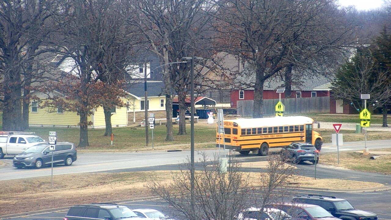 Thumbnail for current weather camera view from Pea Ridge HS in Pea Ridge, Arkansas